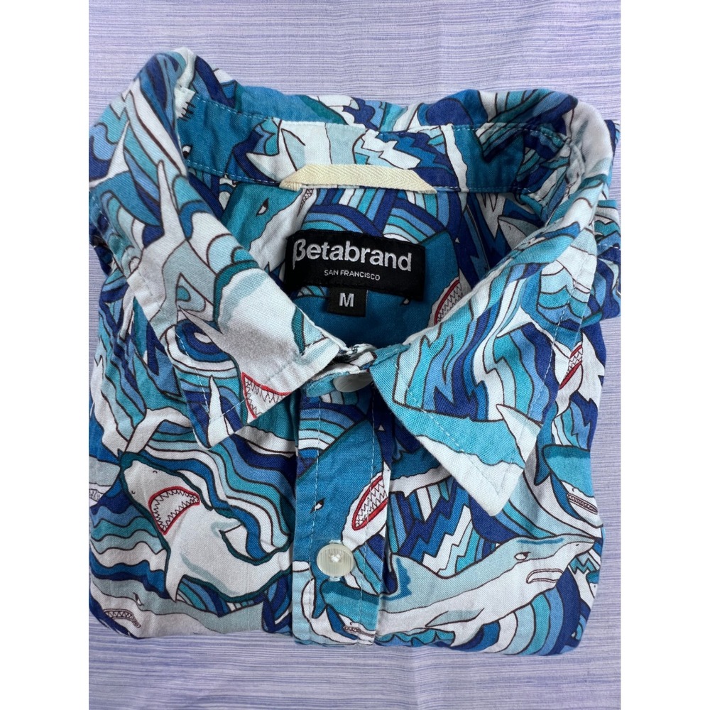 Betabrand Mens Shark Wave Print Short Sleeve Button Down Shirt Blue Size M